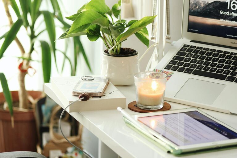 Creating a Cozy and Productive Home Office: Essential Tips